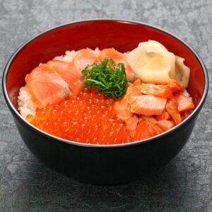 salmon and salmon roe bowl