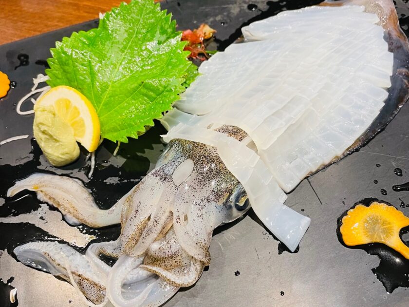 live squid sashimi