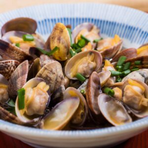 Asari clams steamed in sake