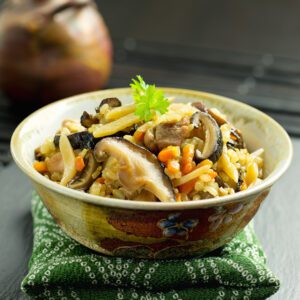Glutinous rice steamed with assorted ingredients