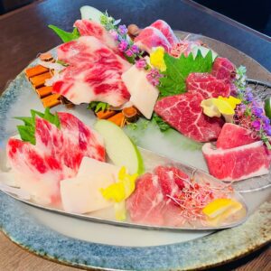Horse-meat sashimi